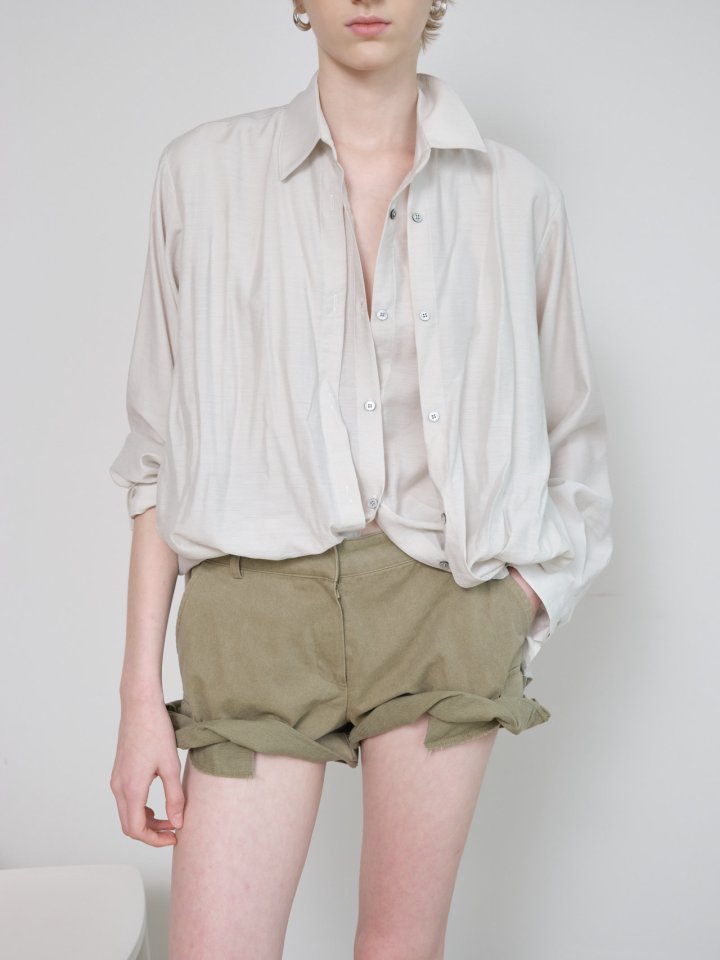 LONDONFLAT Ribbon Tie Blouse