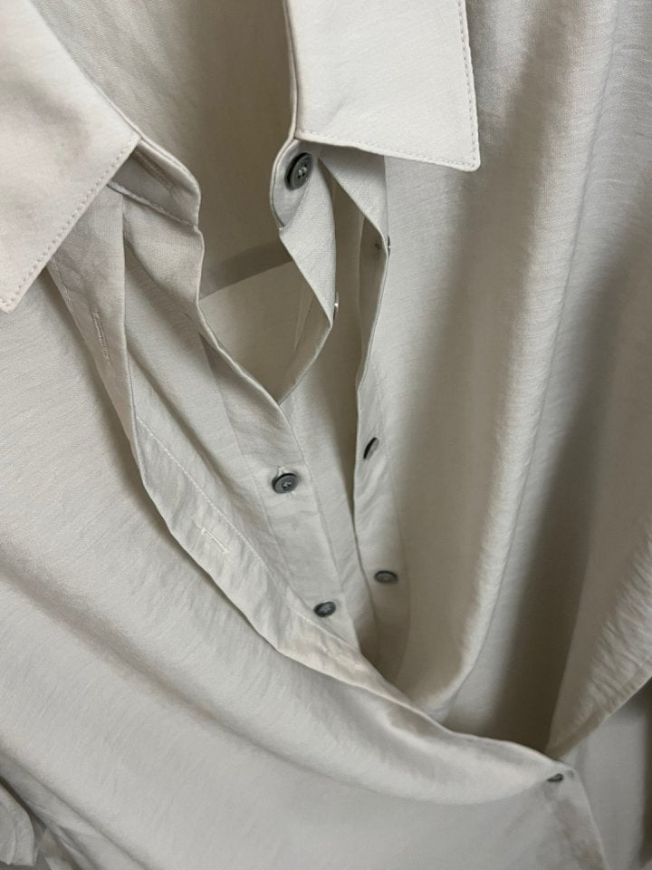 LONDONFLAT Ribbon Tie Blouse
